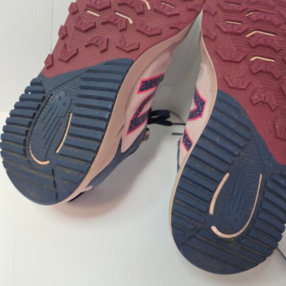 New Balance Sz8.5 Dynasoft Nitrel V4 Trail Running Shoes Ws. Pink n Navy. Active - Picture 9 of 13